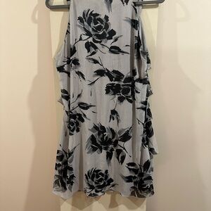 Floral Sleeveless Dress in Gray and Black